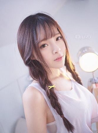 被最想拥抱的男人威胁了