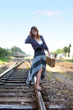 流水迢迢电视剧免费观看完整版