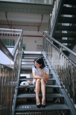 日剧教授对女学生一见钟情