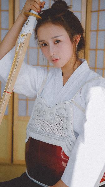 金鳞岂是池中之物